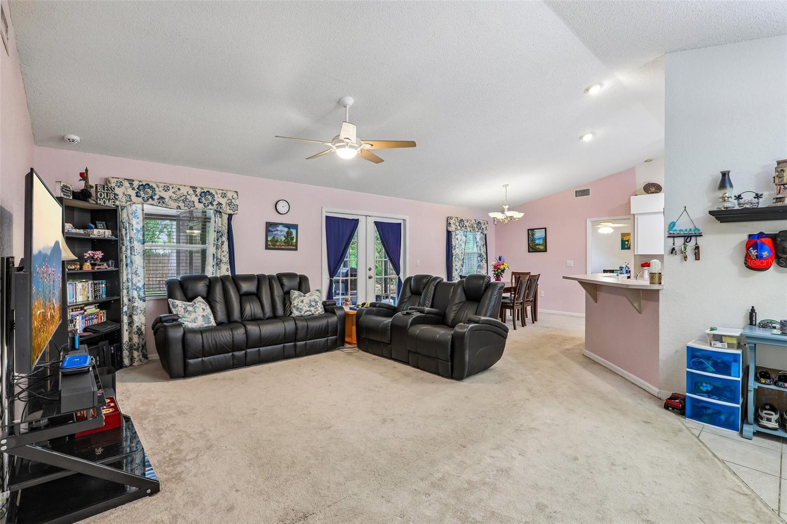 Image 7 of 27 For 3434 Diamond Terrace