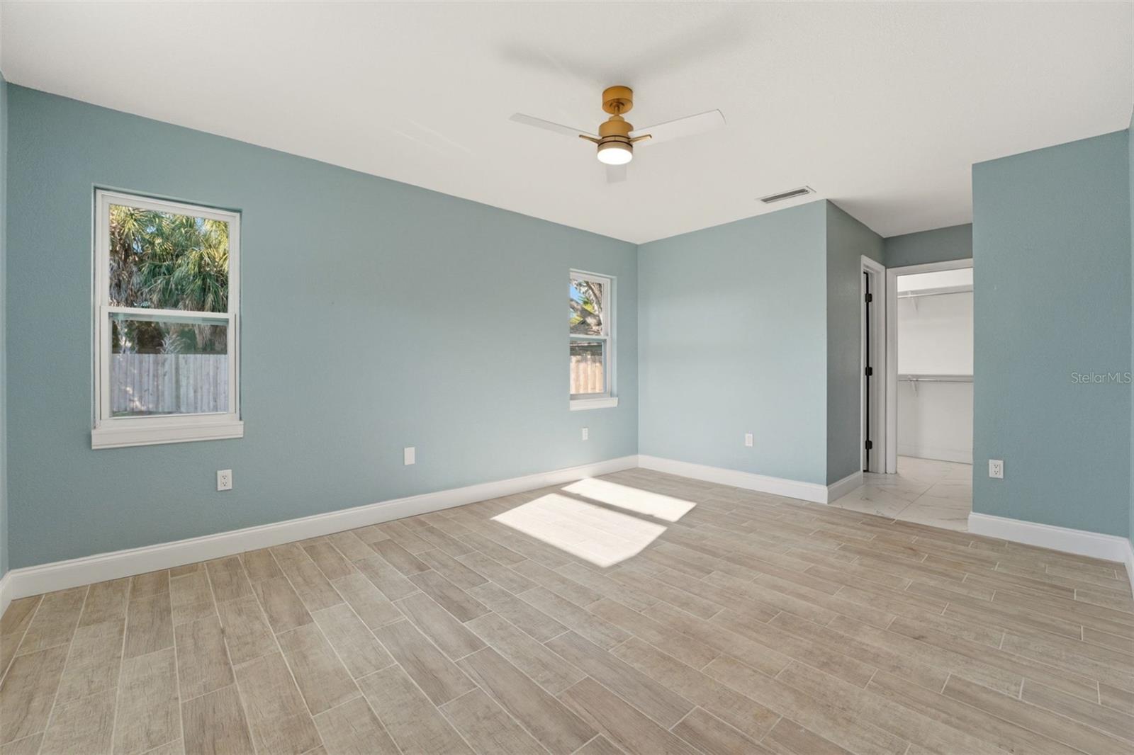 Image 10 of 21 For 3356 Plantation Place
