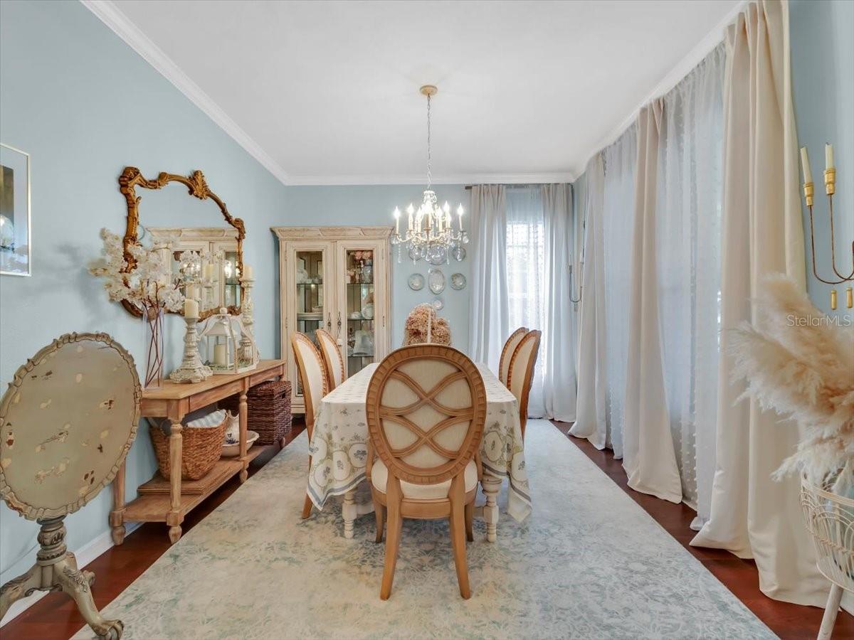 Image 13 of 93 For 16033 Mulberrypark Circle