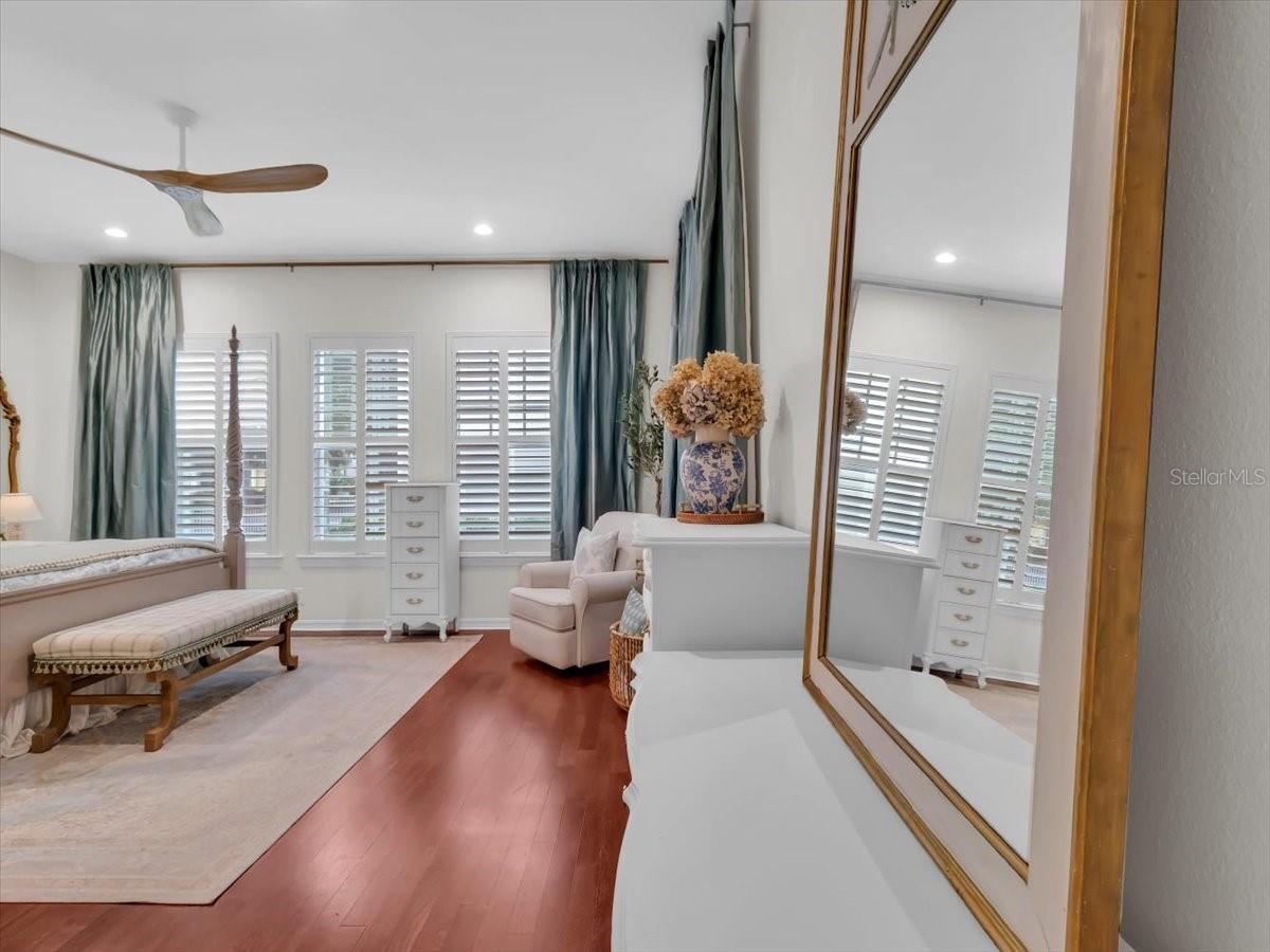 Image 29 of 93 For 16033 Mulberrypark Circle