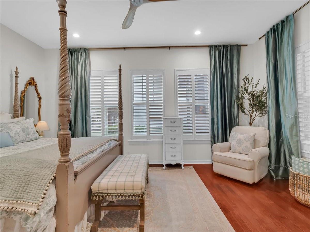 Image 30 of 93 For 16033 Mulberrypark Circle