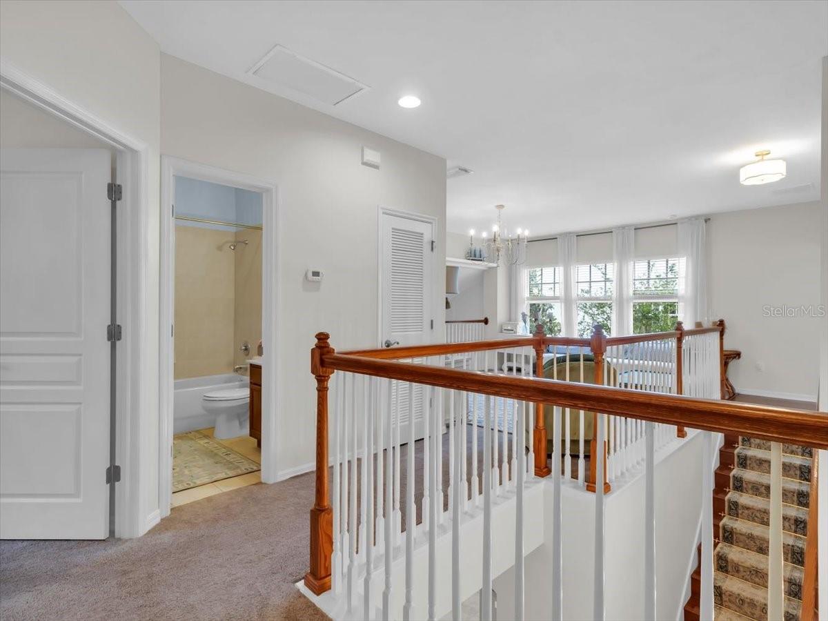 Image 47 of 93 For 16033 Mulberrypark Circle