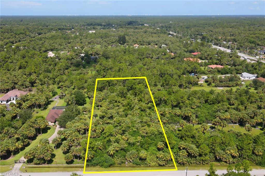 Details for 121 15th St Sw, NAPLES, FL 34117