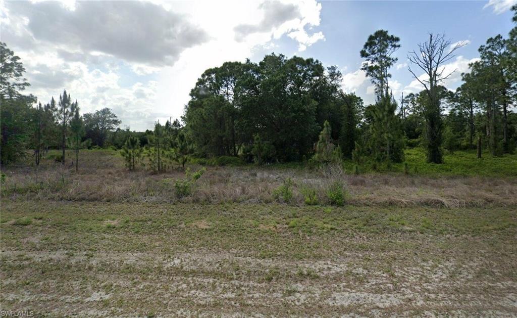 Listing Details for 564 Eisenhower Blvd, LEHIGH ACRES, FL 33974