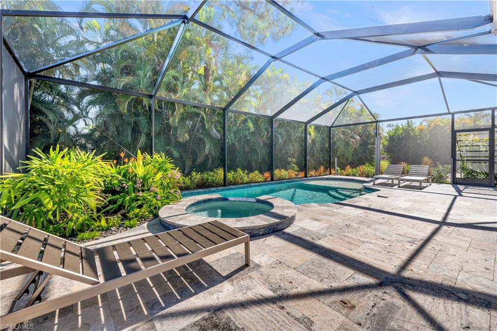 Details for 160 Stanhope Cir, NAPLES, FL 34104