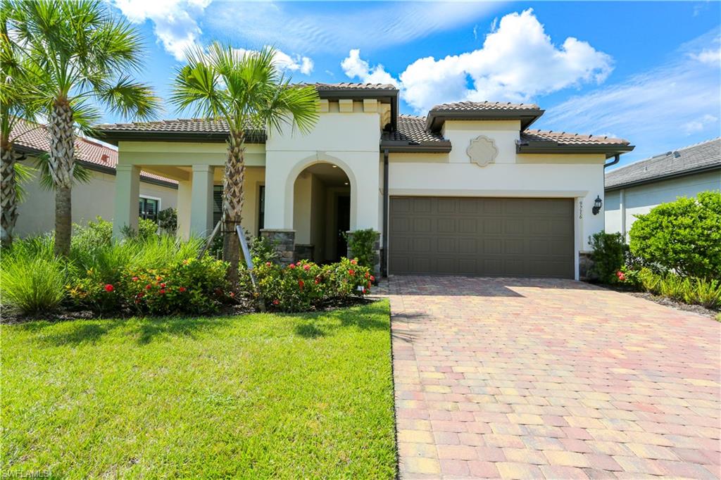 Details for 9716 Everglades Dr, NAPLES, FL 34120