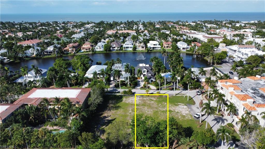 Details for 615 East Lake Dr, NAPLES, FL 34102