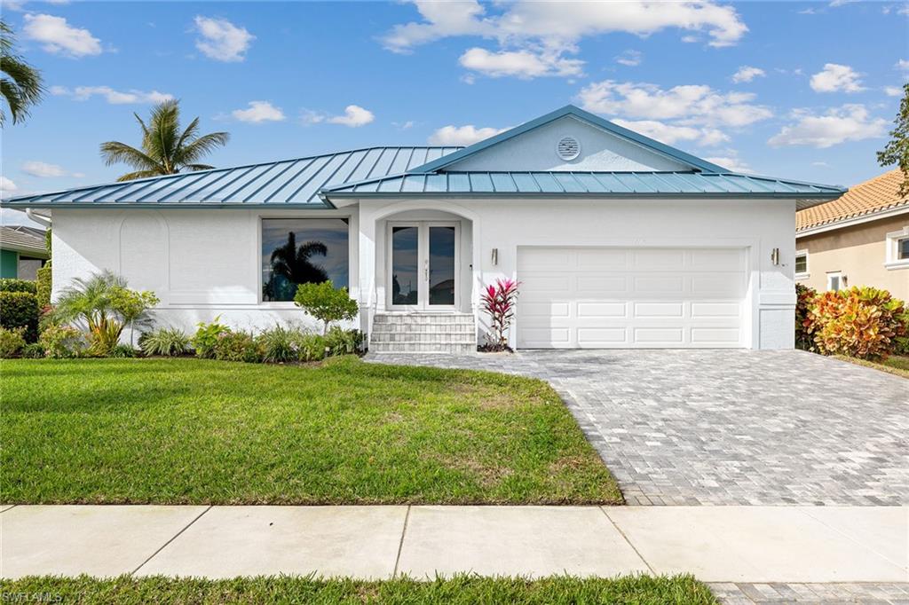 Details for 690 Amber Dr, MARCO ISLAND, FL 34145