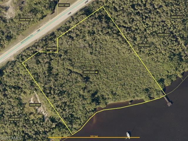 Listing Details for 11790 Bayshore Rd, NORTH FORT MYERS, FL 33917