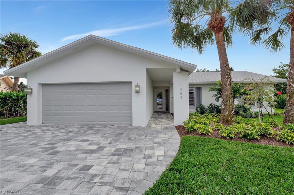 Details for 1084 Lake Shore Ct, NAPLES, FL 34103