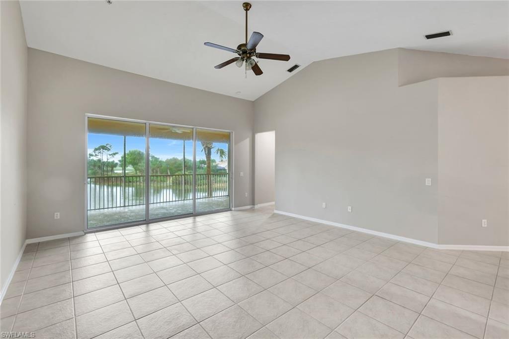 Image 6 of 19 For 10344 Whispering Palms Dr 1904