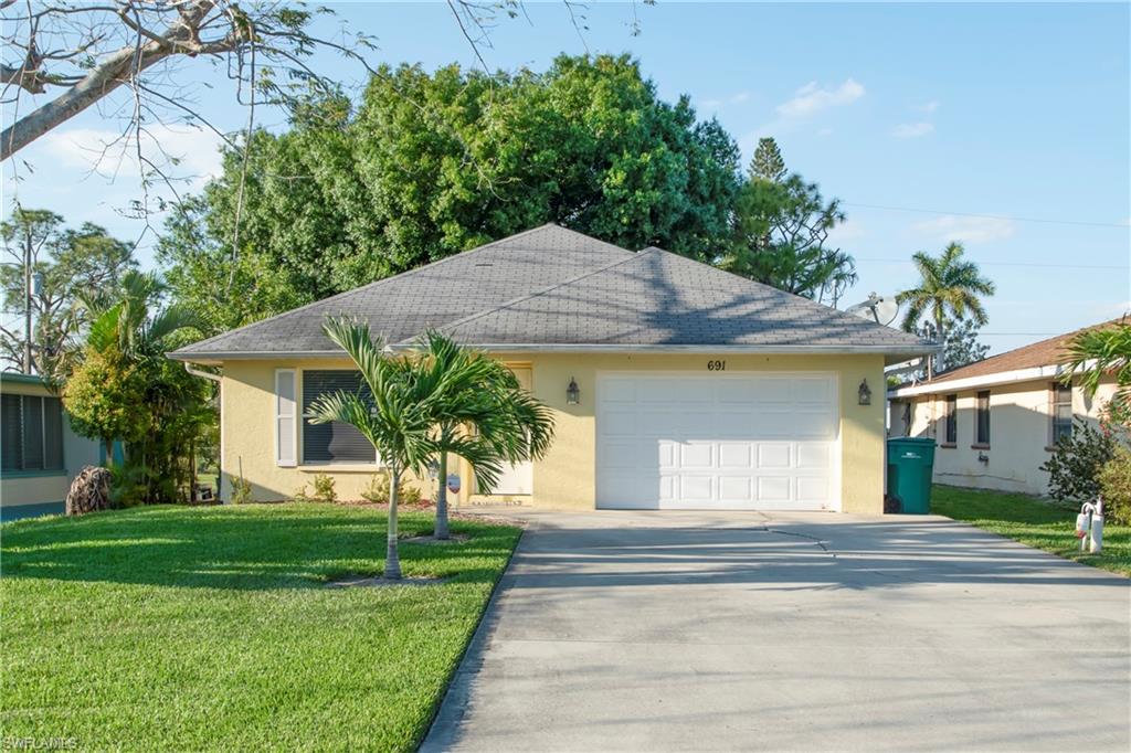 Details for 691 102nd Ave N, NAPLES, FL 34108