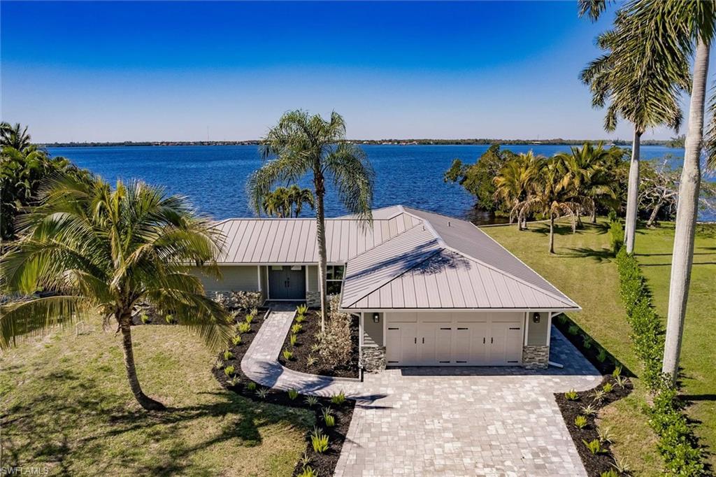 Details for 138 Riverview Rd, FORT MYERS, FL 33905