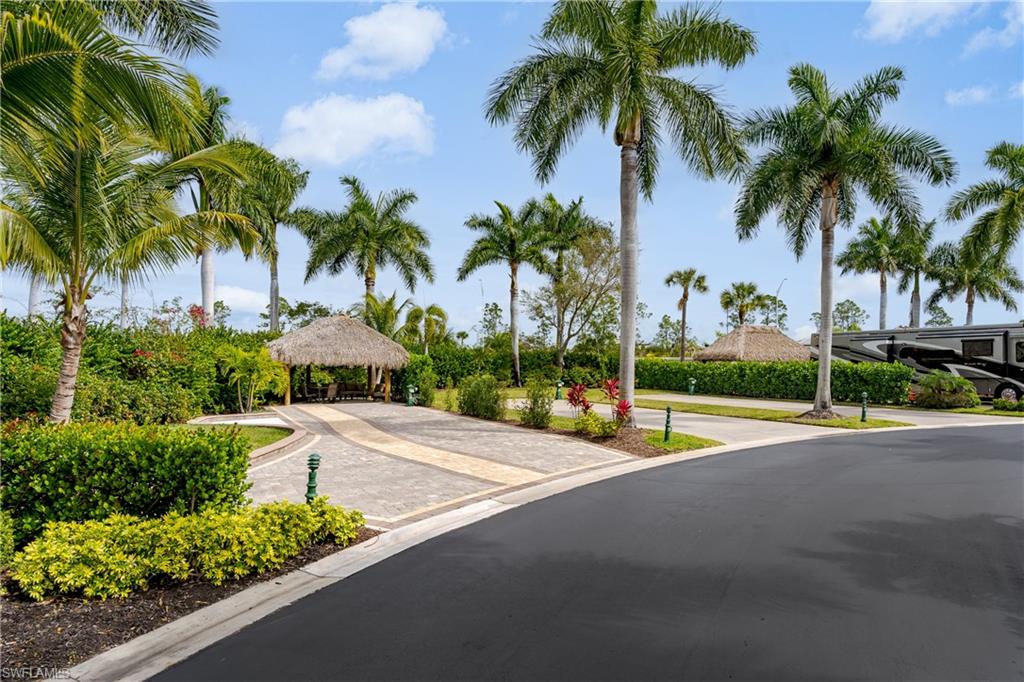 Details for 13631 Snook Cir, NAPLES, FL 34114