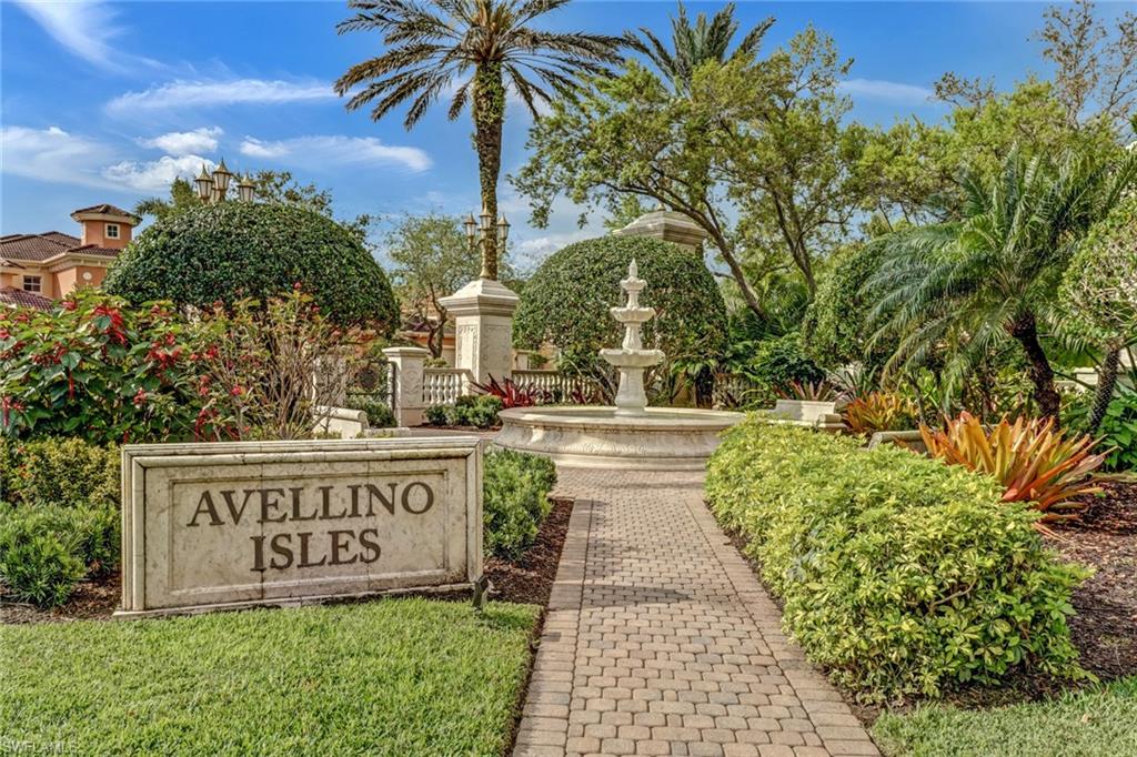 Image 36 of 50 For 545 Avellino Isles Cir 201