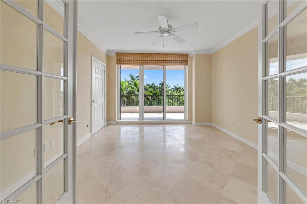 Image 12 of 20 For 7575 Pelican Bay Blvd 301