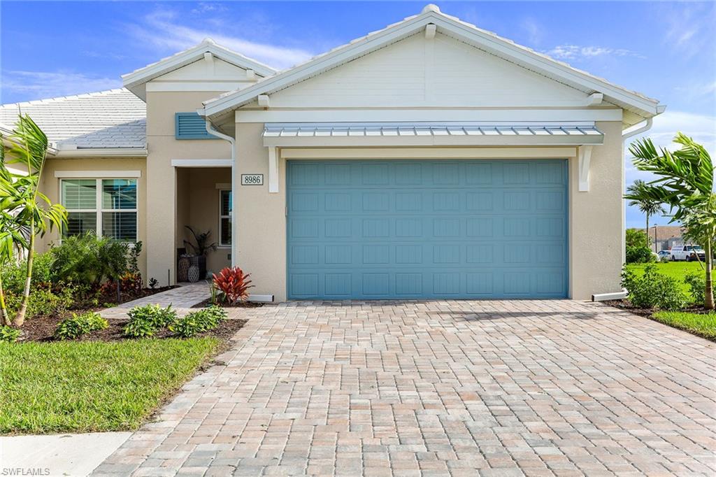 Details for 8986 Saint Lucia Dr, NAPLES, FL 34114