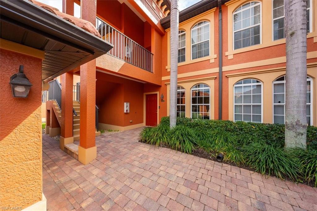 Details for 10024 Heather Ln 1001, NAPLES, FL 34119