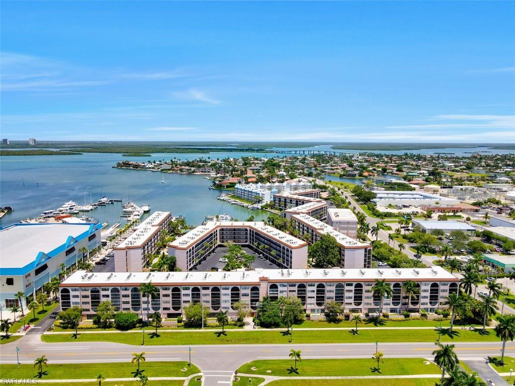 Details for 1024 Anglers Cove Cv C-403, MARCO ISLAND, FL 34145