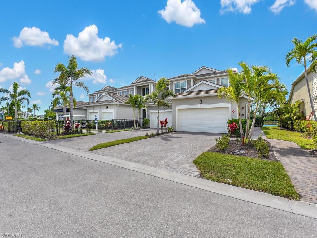 Details for 4578 Arboretum Cir 203, NAPLES, FL 34112