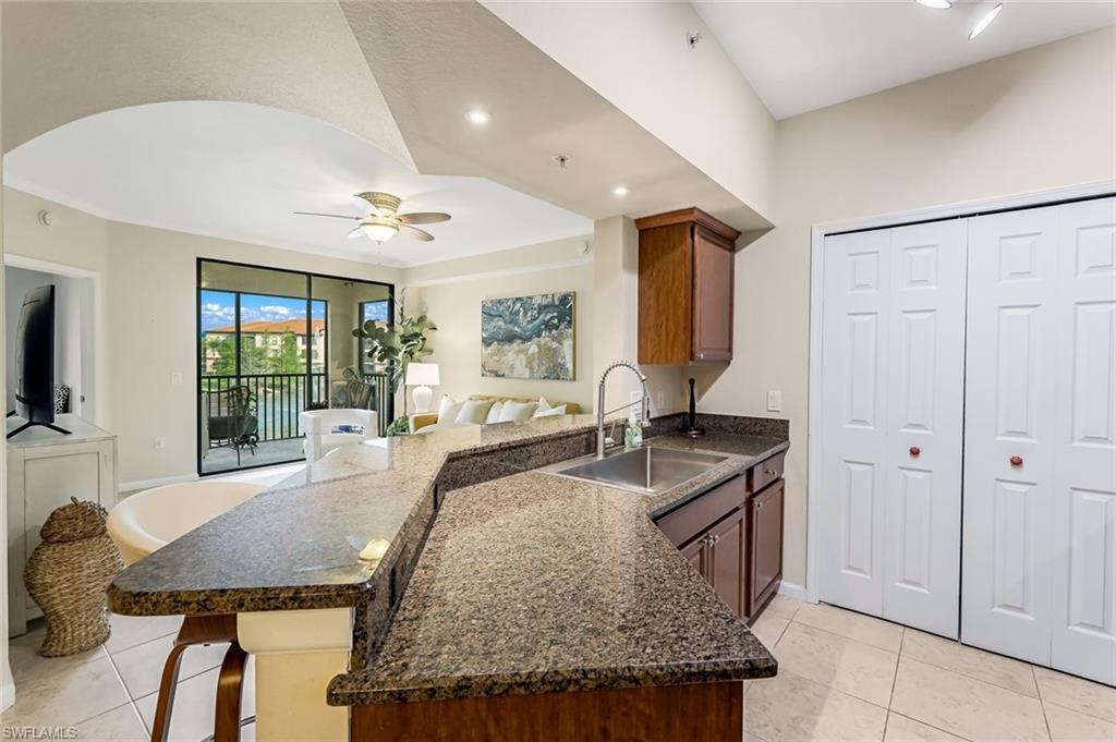 Image 8 of 22 For 12970 Positano Cir 204