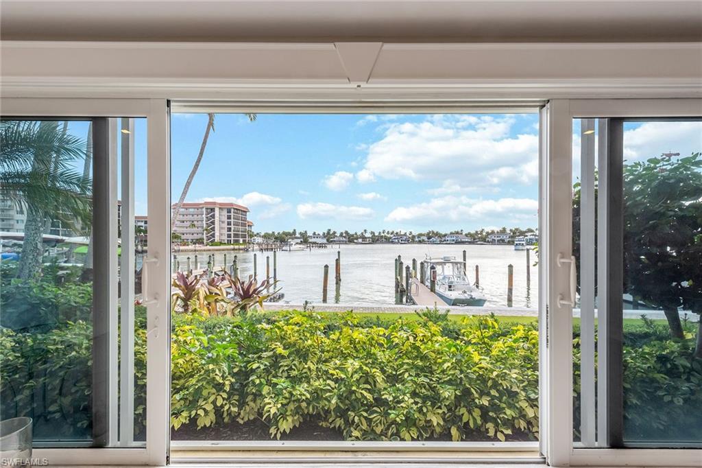 Details for 2850 Gulf Shore Blvd N 102, NAPLES, FL 34103