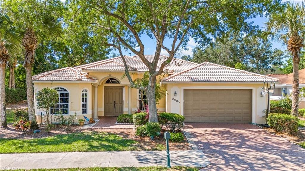 Details for 3905 Recreation Ln, NAPLES, FL 34116