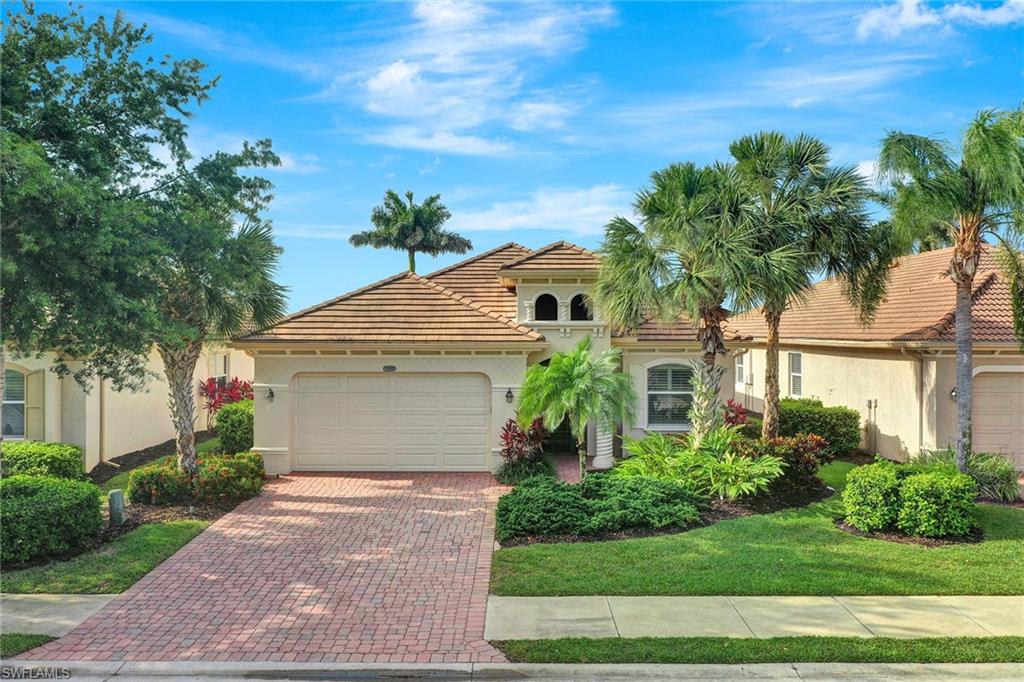 Details for 10398 Smokehouse Bay Dr, NAPLES, FL 34120