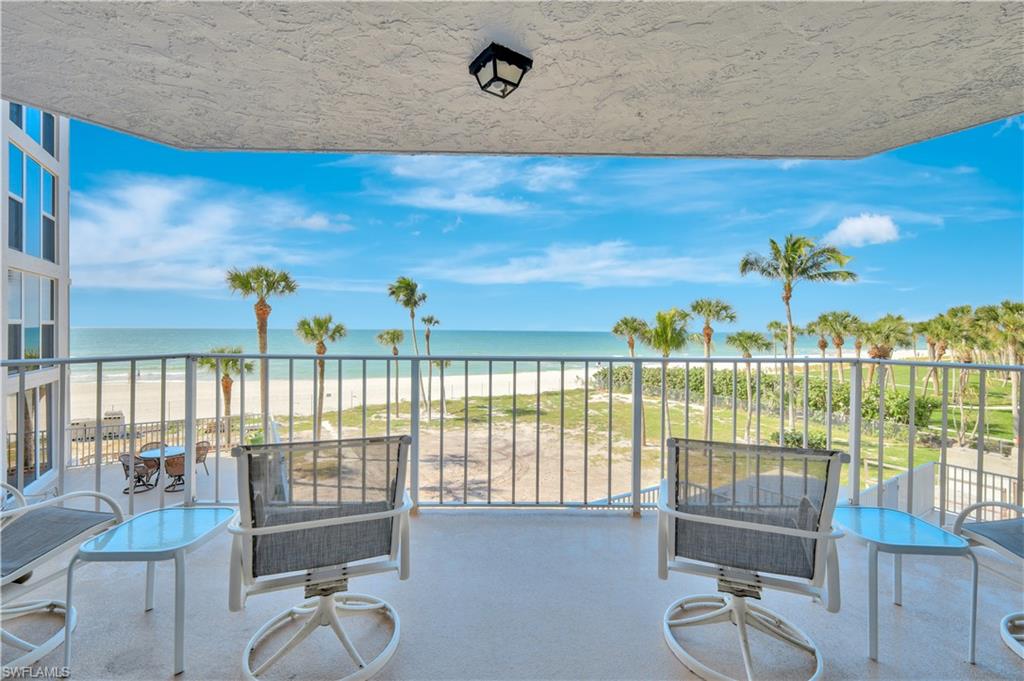 Details for 10701 Gulf Shore Dr 302, NAPLES, FL 34108