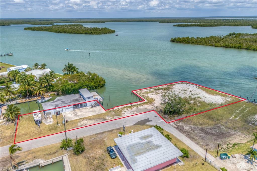 Details for 301 Pear Tree Ave, GOODLAND, FL 34140