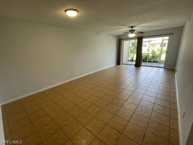 Image 6 of 16 For 608 Squire Cir 102