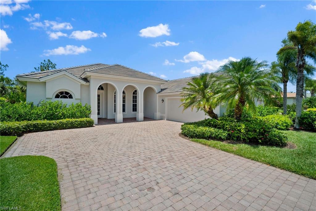 Details for 8884 Mustang Island Cir, NAPLES, FL 34113