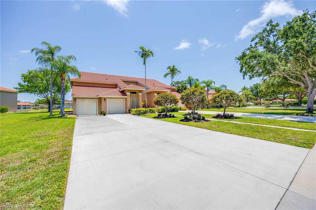 Details for 6710 Huntington Lakes Cir 202, NAPLES, FL 34119