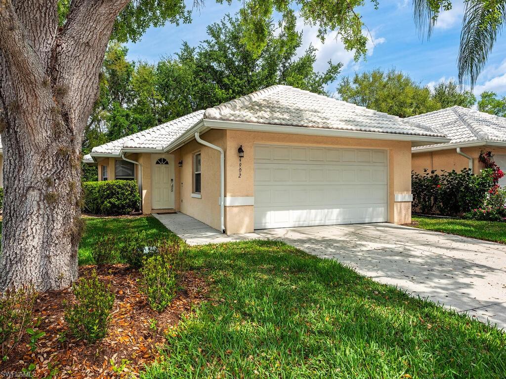 Details for 4902 Europa Dr, NAPLES, FL 34105