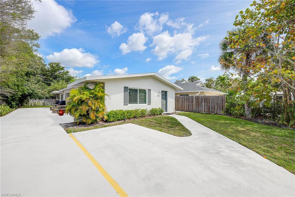 Details for 517 108th Ave N, NAPLES, FL 34108