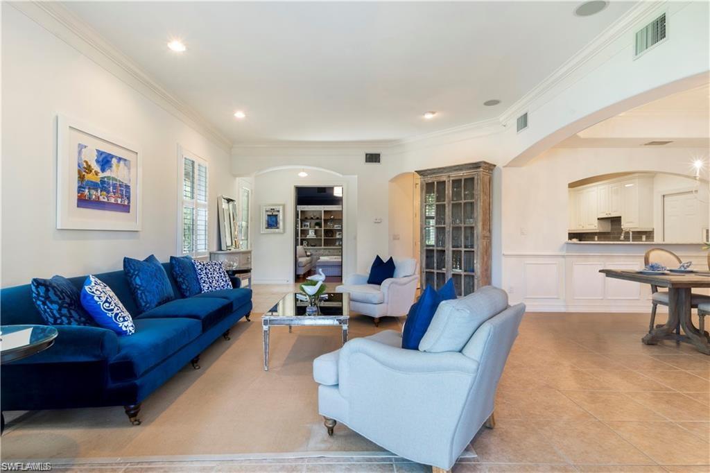 Image 4 of 23 For 2864 Tiburon Blvd E 101