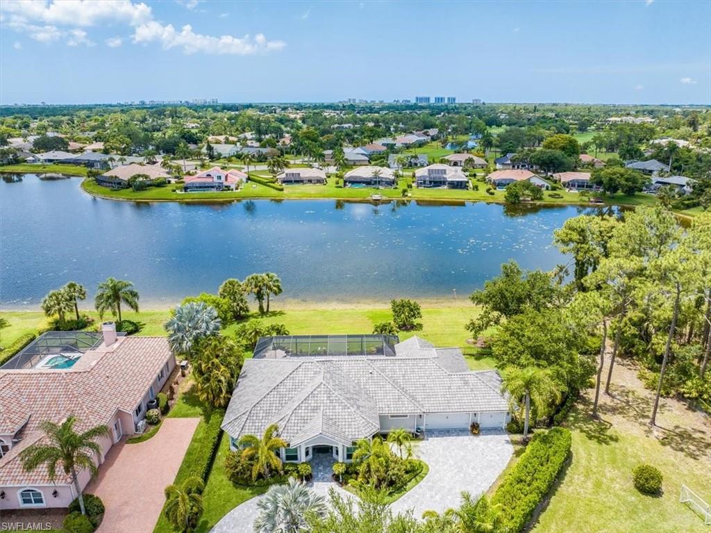 Details for 2137 Imperial Cir, NAPLES, FL 34110