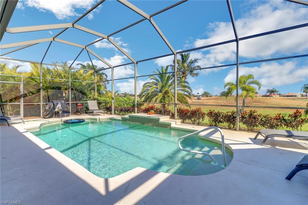 Details for 18528 Royal Hammock Blvd, NAPLES, FL 34114