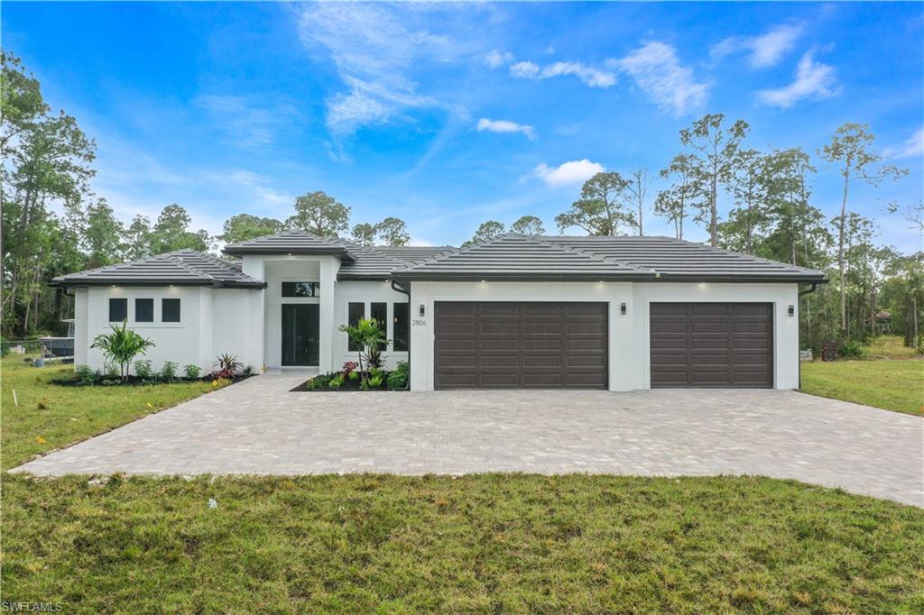 Details for 2806 Golden Gate Blvd W, NAPLES, FL 34120