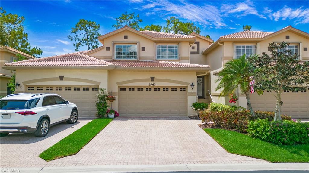 Details for 3963 Bishopwood Ct W 201, NAPLES, FL 34114