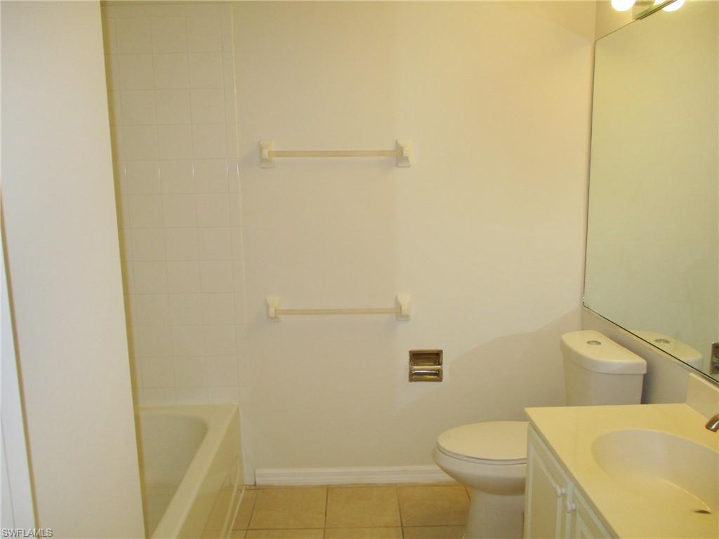 Image 4 of 14 For 1335 Henley St 806