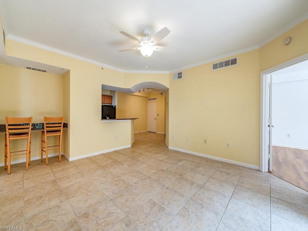 Image 4 of 23 For 12955 Positano Cir 208