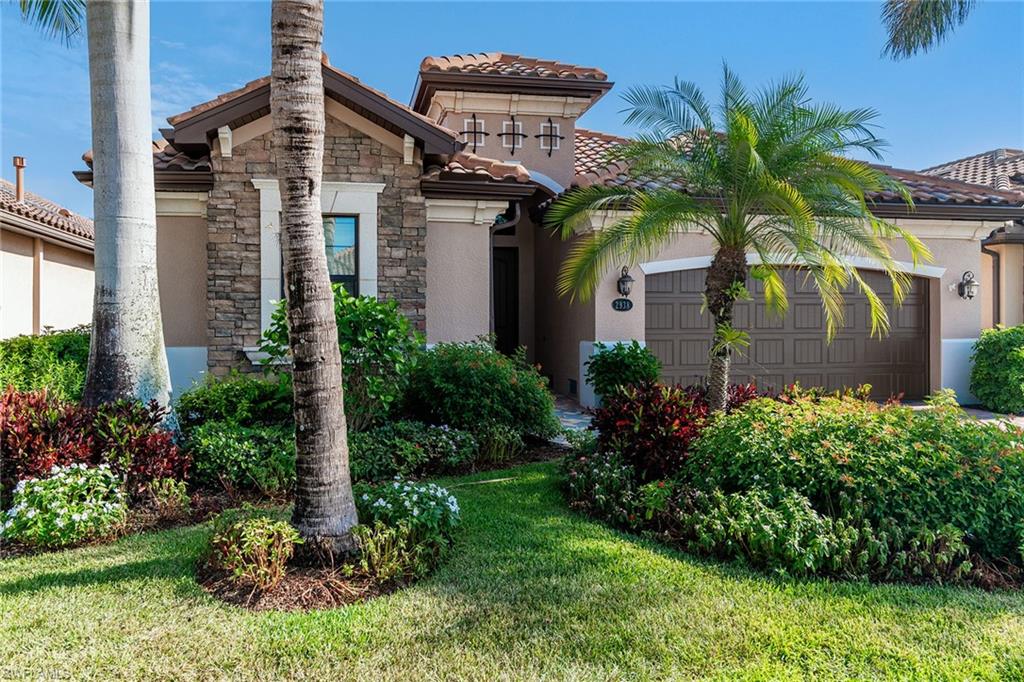 Details for 2938 Aviamar Cir, NAPLES, FL 34114