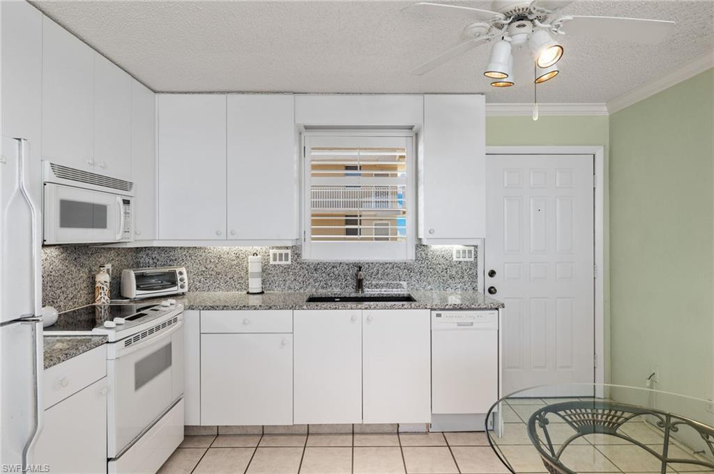 Image 11 of 46 For 5600 Bonita Beach Rd 4908