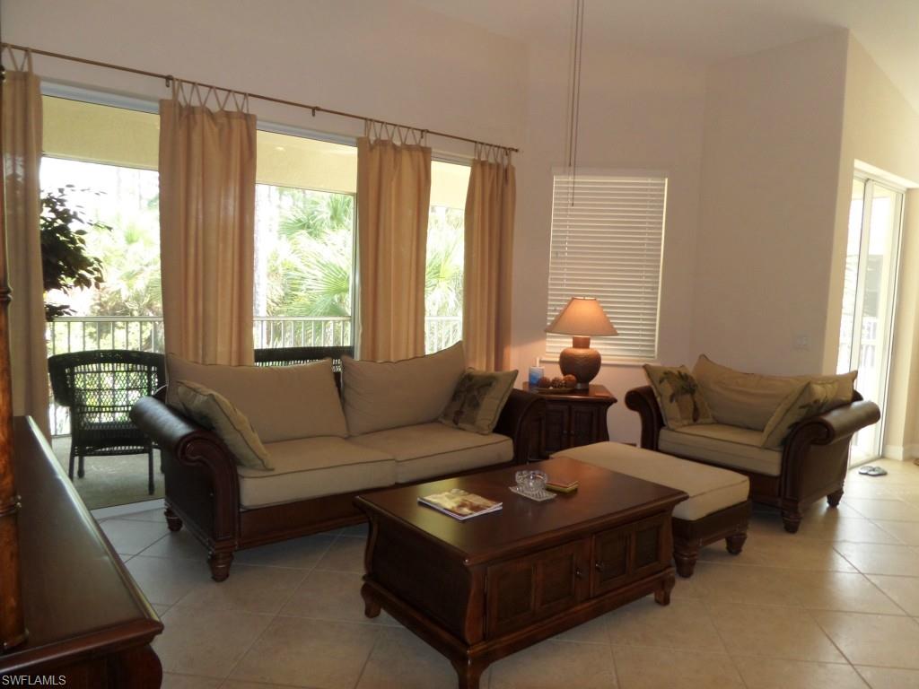 Image 4 of 25 For 1634 Tarpon Bay Dr S 202