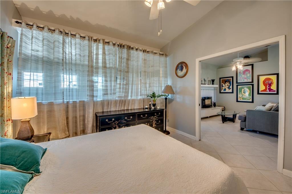 Image 34 of 40 For 14850 Crystal Cove Ct 404