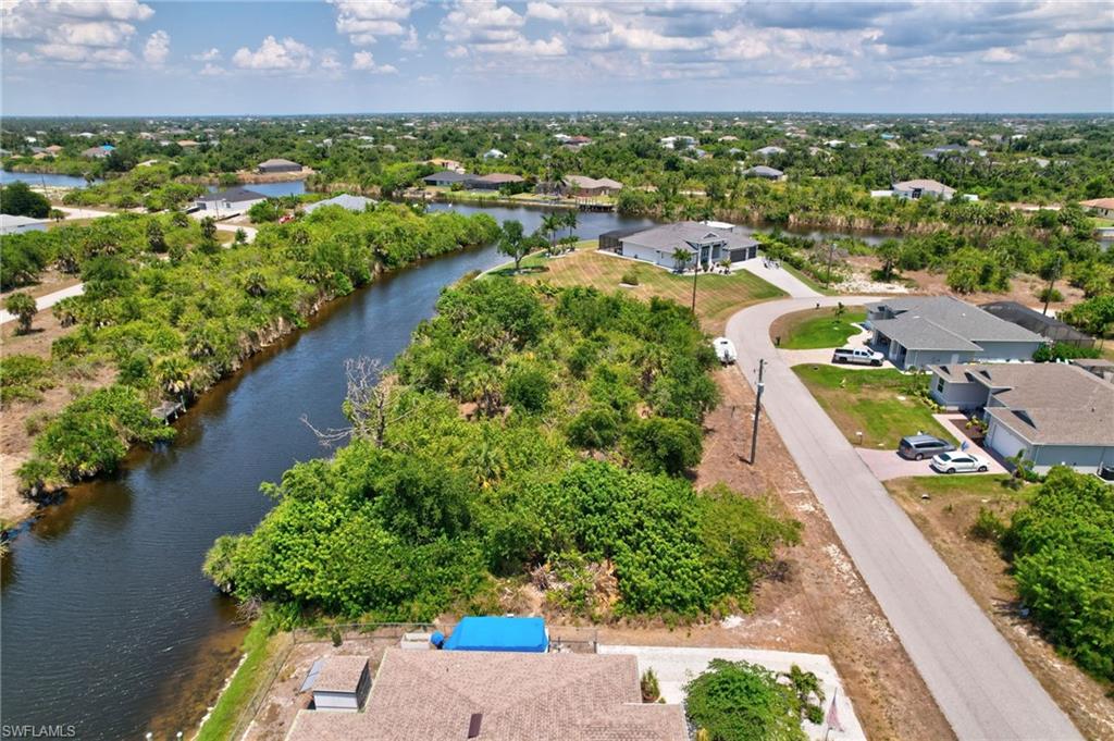 Image 6 of 7 For 10080 Cocoa Beach St