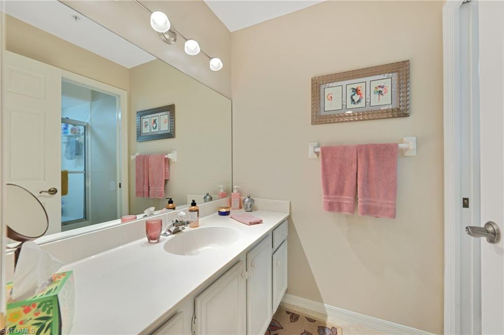 Image 11 of 12 For 13201 Sherburne Cir 102