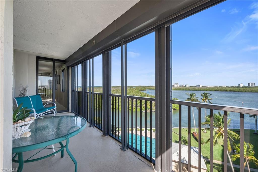 Details for 15 Bluebill Ave 706, NAPLES, FL 34108