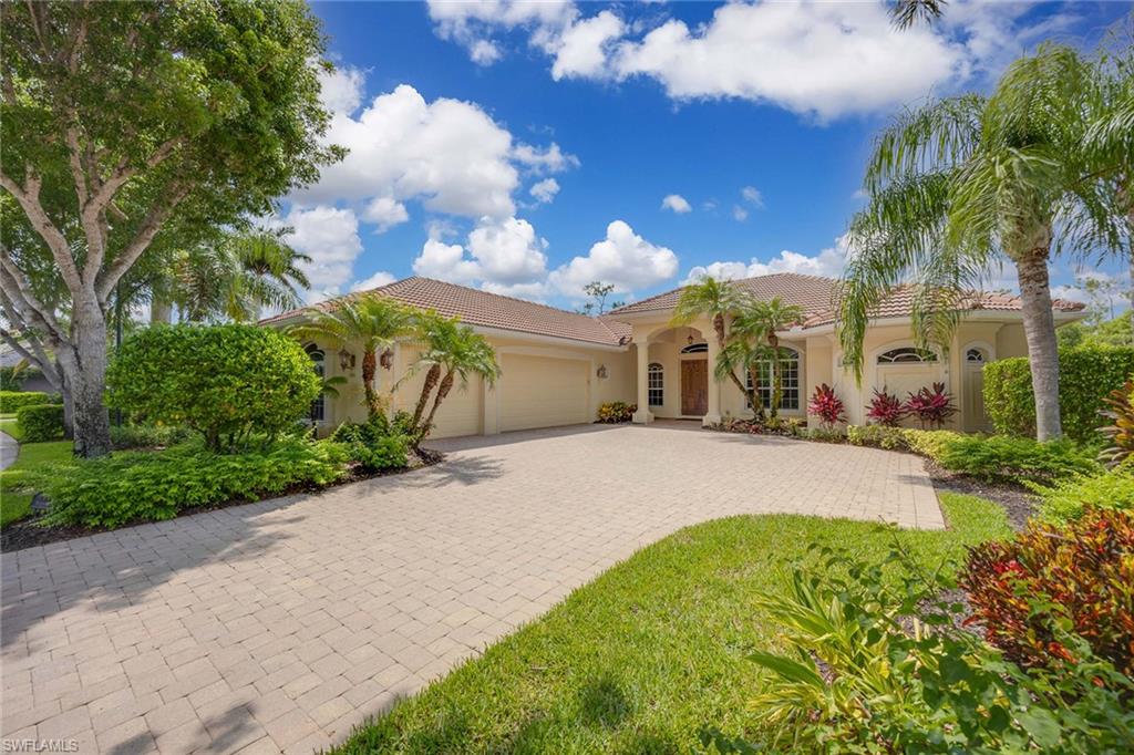 Details for 7476 Treeline Dr, NAPLES, FL 34119